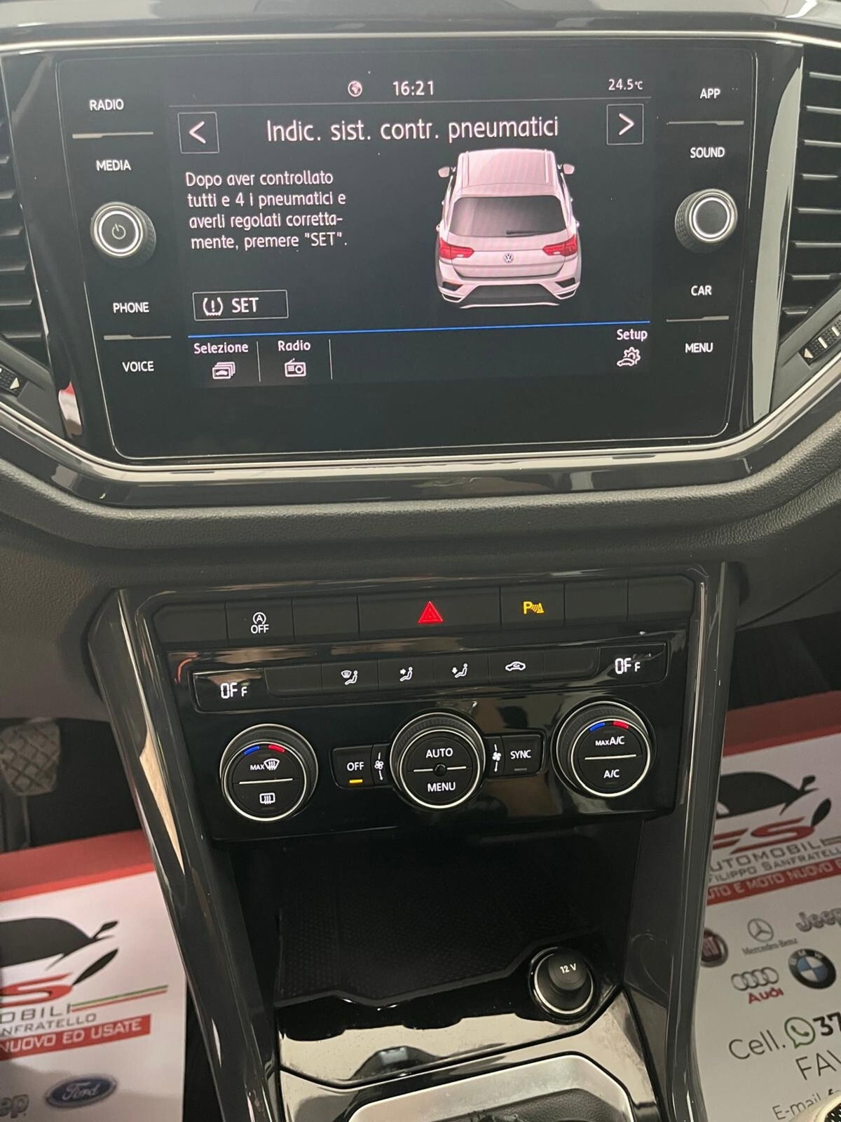 Volkswagen T-Roc 1.6 TDI SCR Business BlueMotion Technology (15)