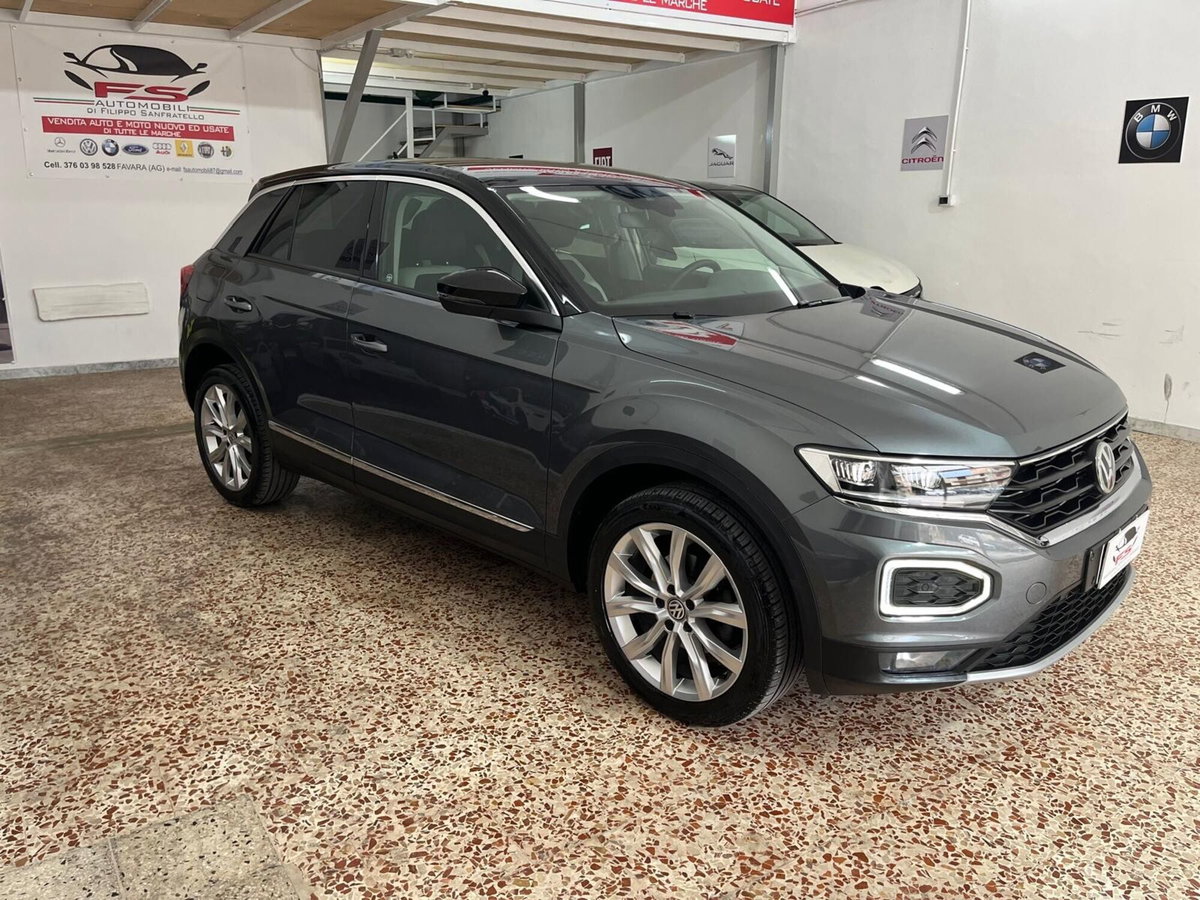Volkswagen T-Roc 1.6 TDI SCR Business BlueMotion Technology (2)