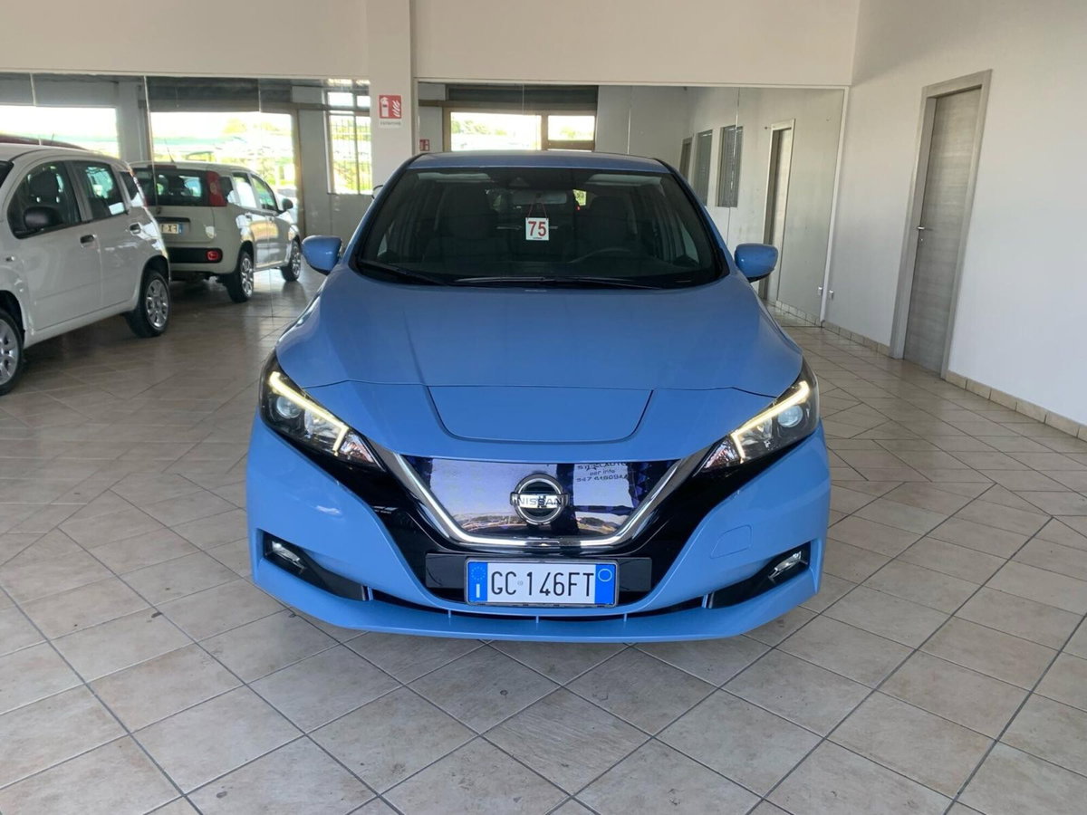 Nissan Leaf Acenta 40 kWh (2)