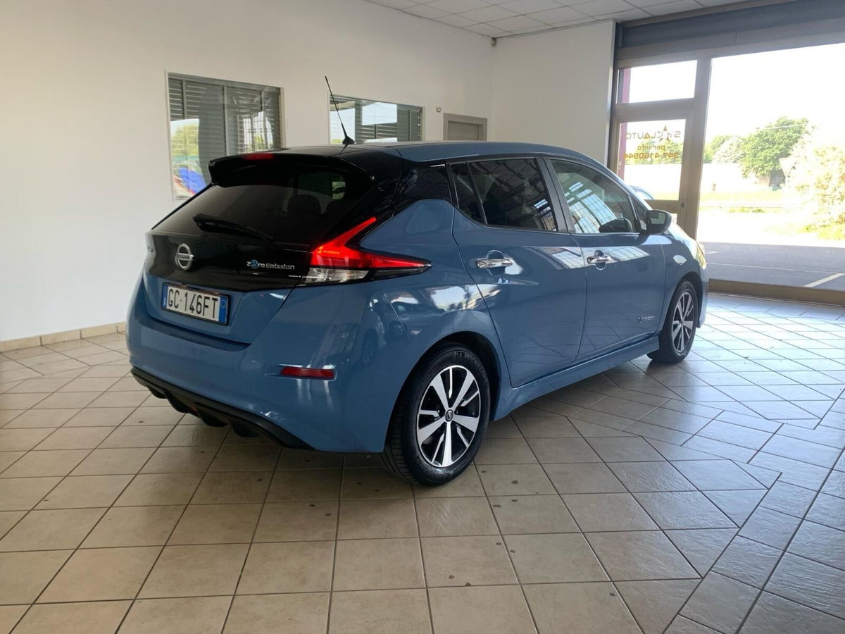 Nissan Leaf Acenta 40 kWh (5)