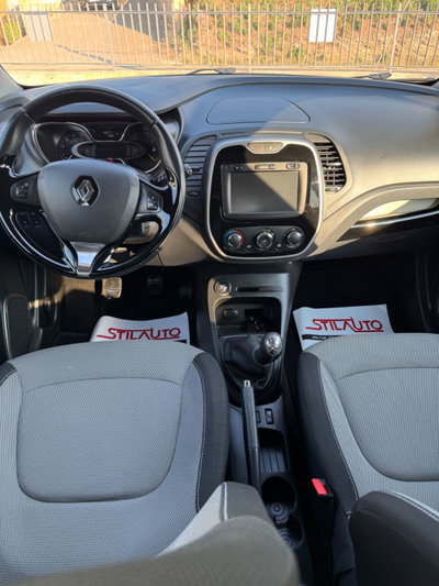 Renault Captur 1.5 dCi 8V 90 CV Start&Stop Wave (9)
