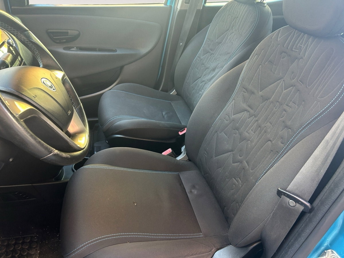 Lancia Ypsilon 1.2 69 CV 5 porte GPL Ecochic Elefantino (10)