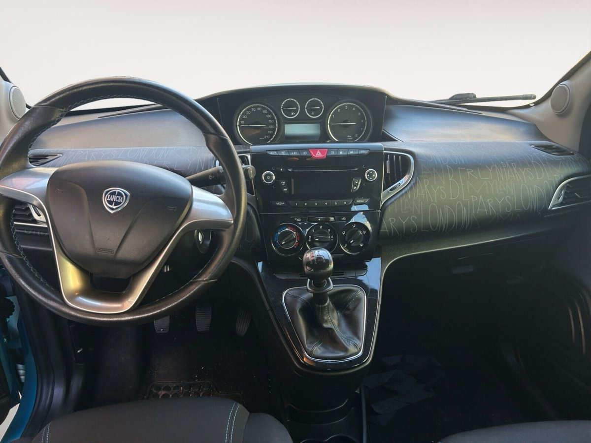 Lancia Ypsilon 1.2 69 CV 5 porte GPL Ecochic Elefantino (11)