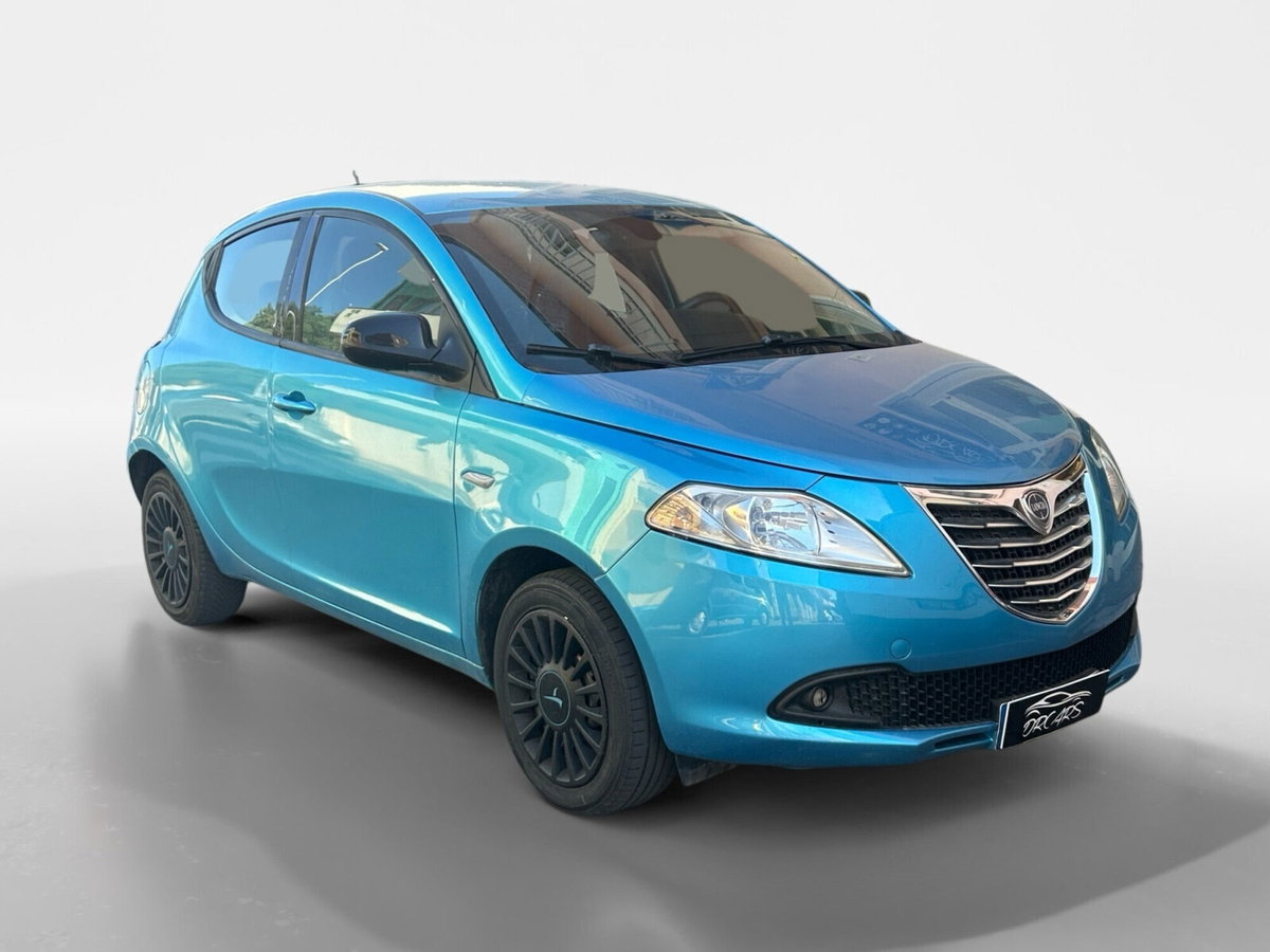 Lancia Ypsilon 1.2 69 CV 5 porte GPL Ecochic Elefantino (2)