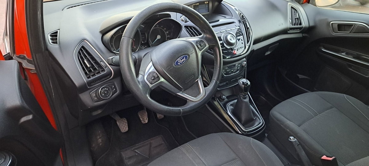 Ford B-Max B-Max 1.6 TDCi 95 CV Titanium (10)