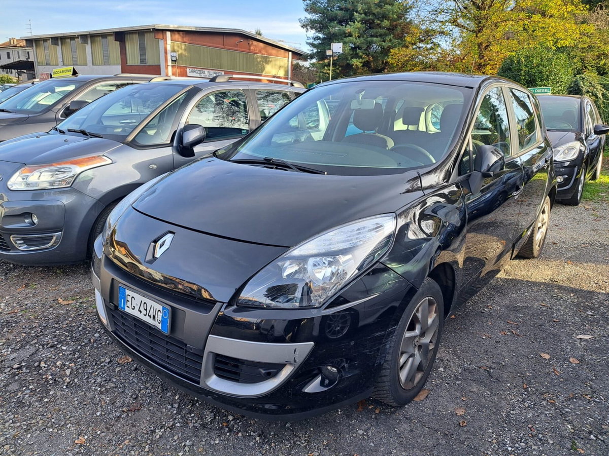 Renault Scenic E-Tech Electric 1.6 Attractive (19)