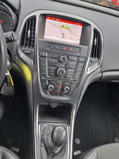 Opel Astra 1.7 CDTI 130CV 5 porte Cosmo (15)