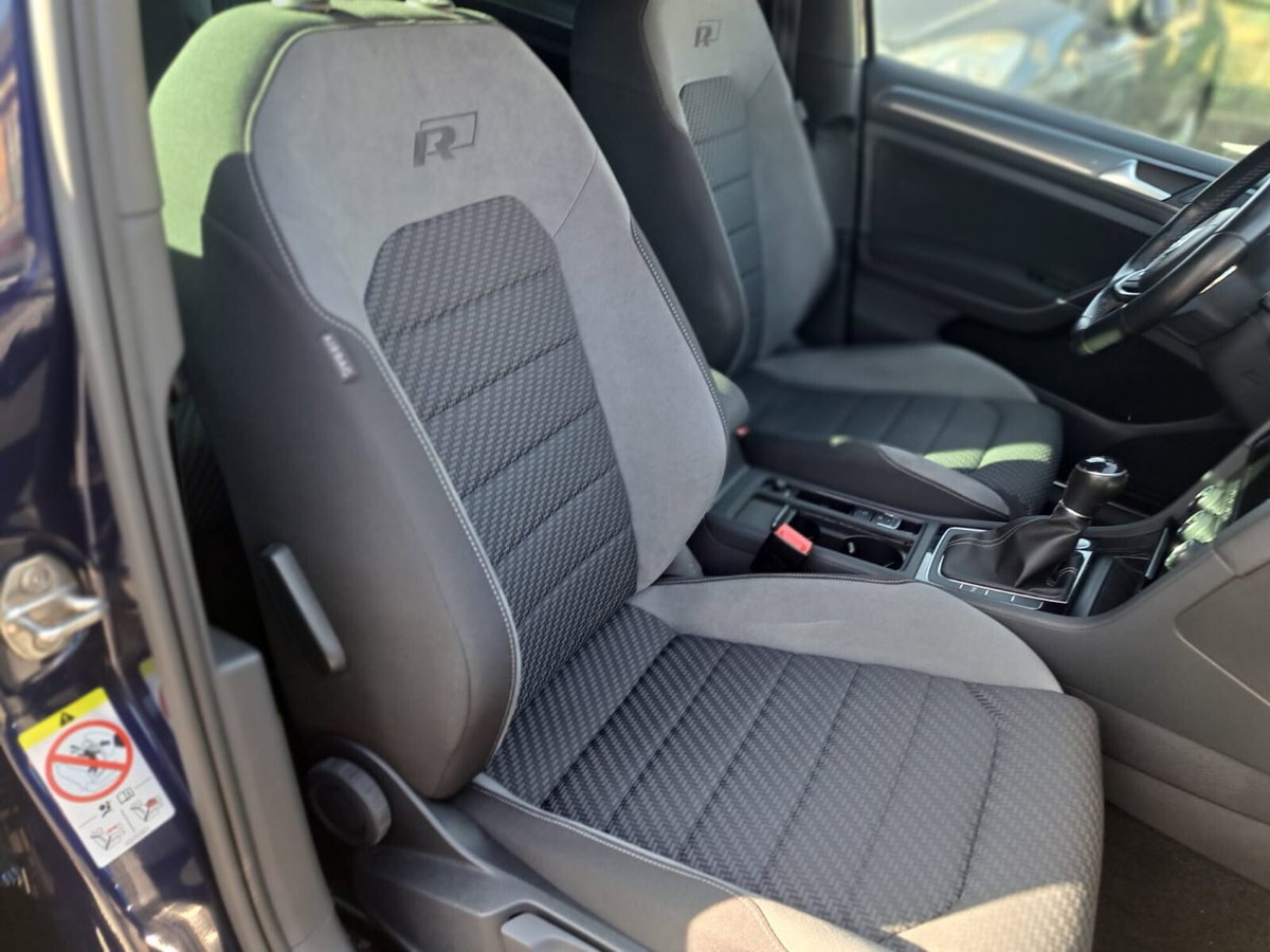 Volkswagen Golf 1.5 TSI 150 CV EVO ACT R-Line (17)