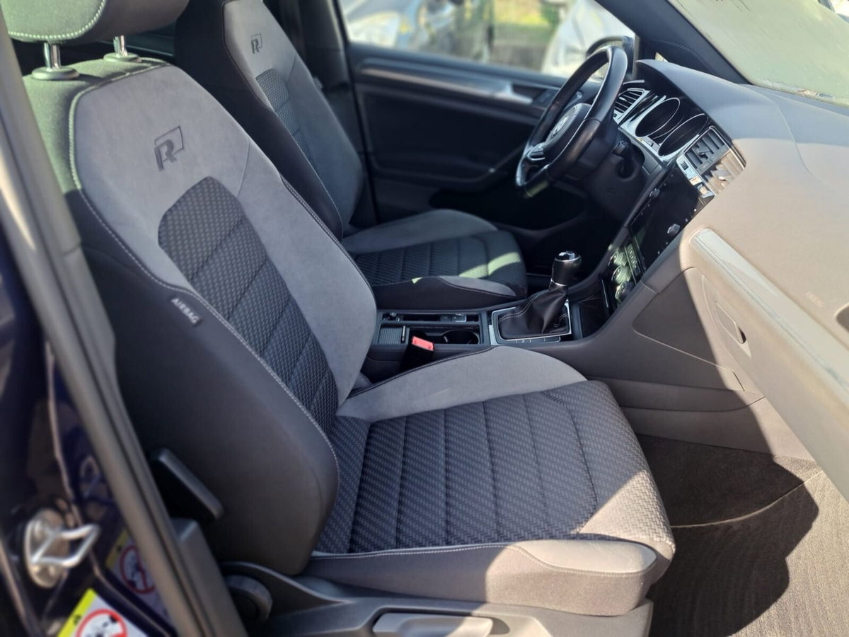 Volkswagen Golf 1.5 TSI 150 CV EVO ACT R-Line (18)