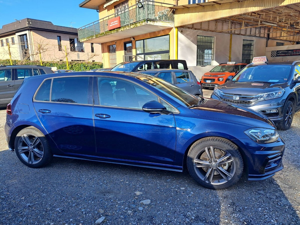 Volkswagen Golf 1.5 TSI 150 CV EVO ACT R-Line (2)