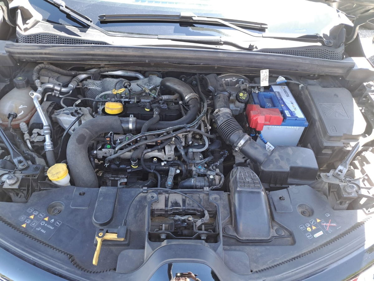 Renault Captur TCe 100 CV GPL FAP Intens (9)