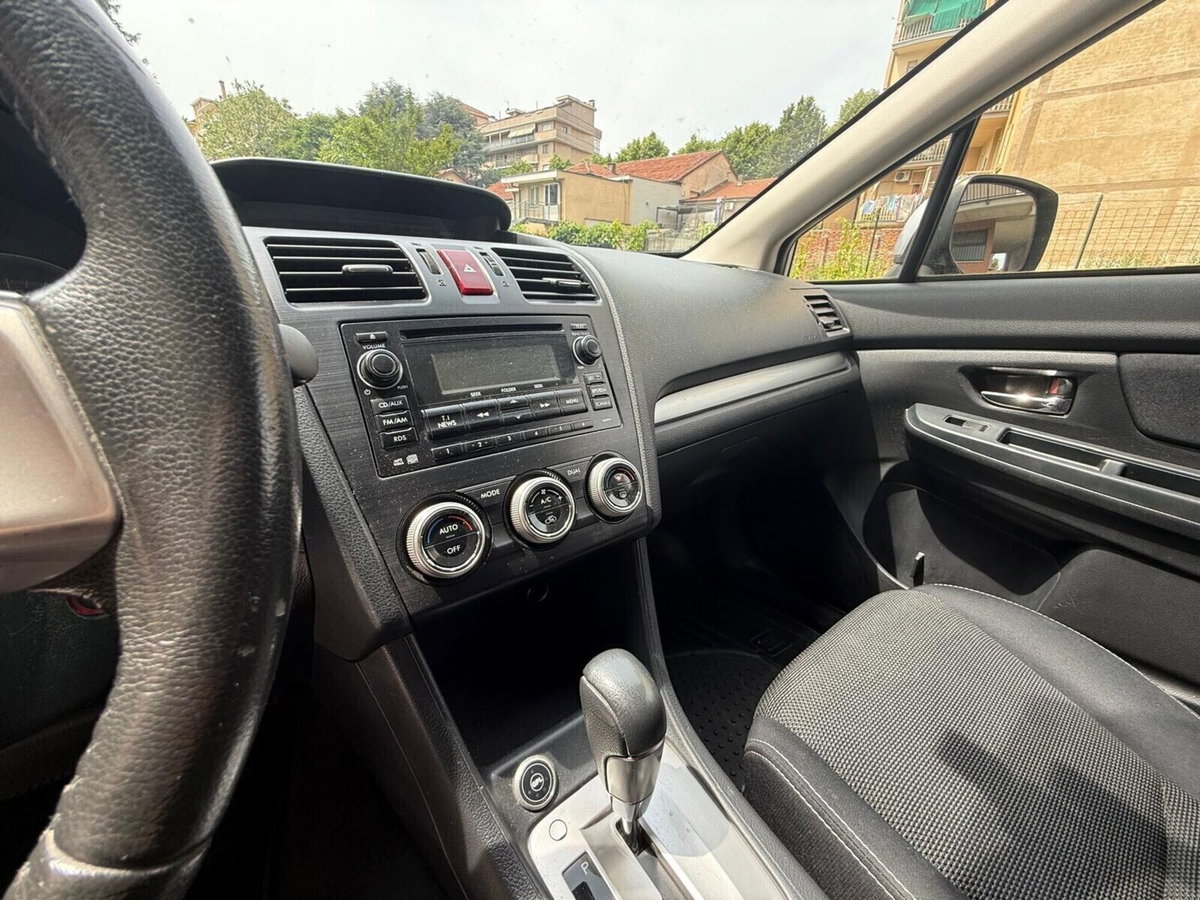 Subaru XV 2.0i Bi-Fuel Lineartronic Adventure (14)