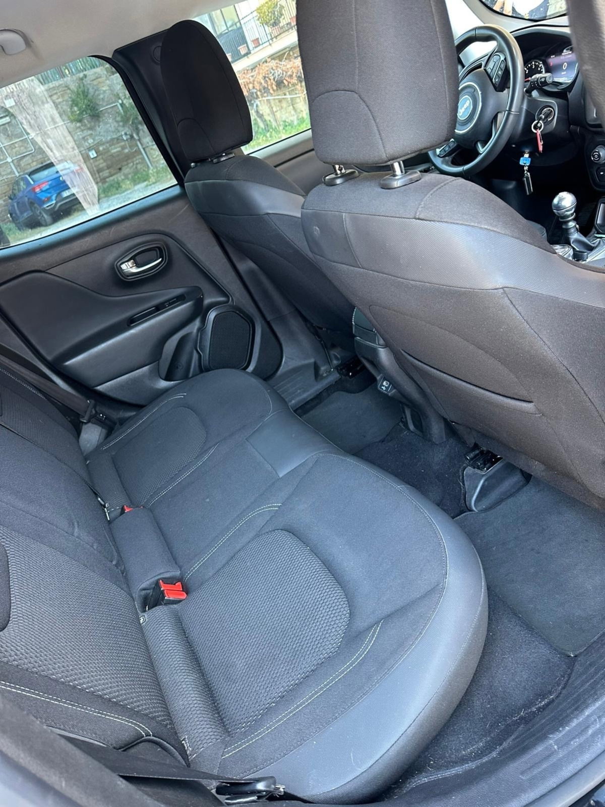 Jeep Renegade 1.6 Mjt 130 CV Longitude (12)
