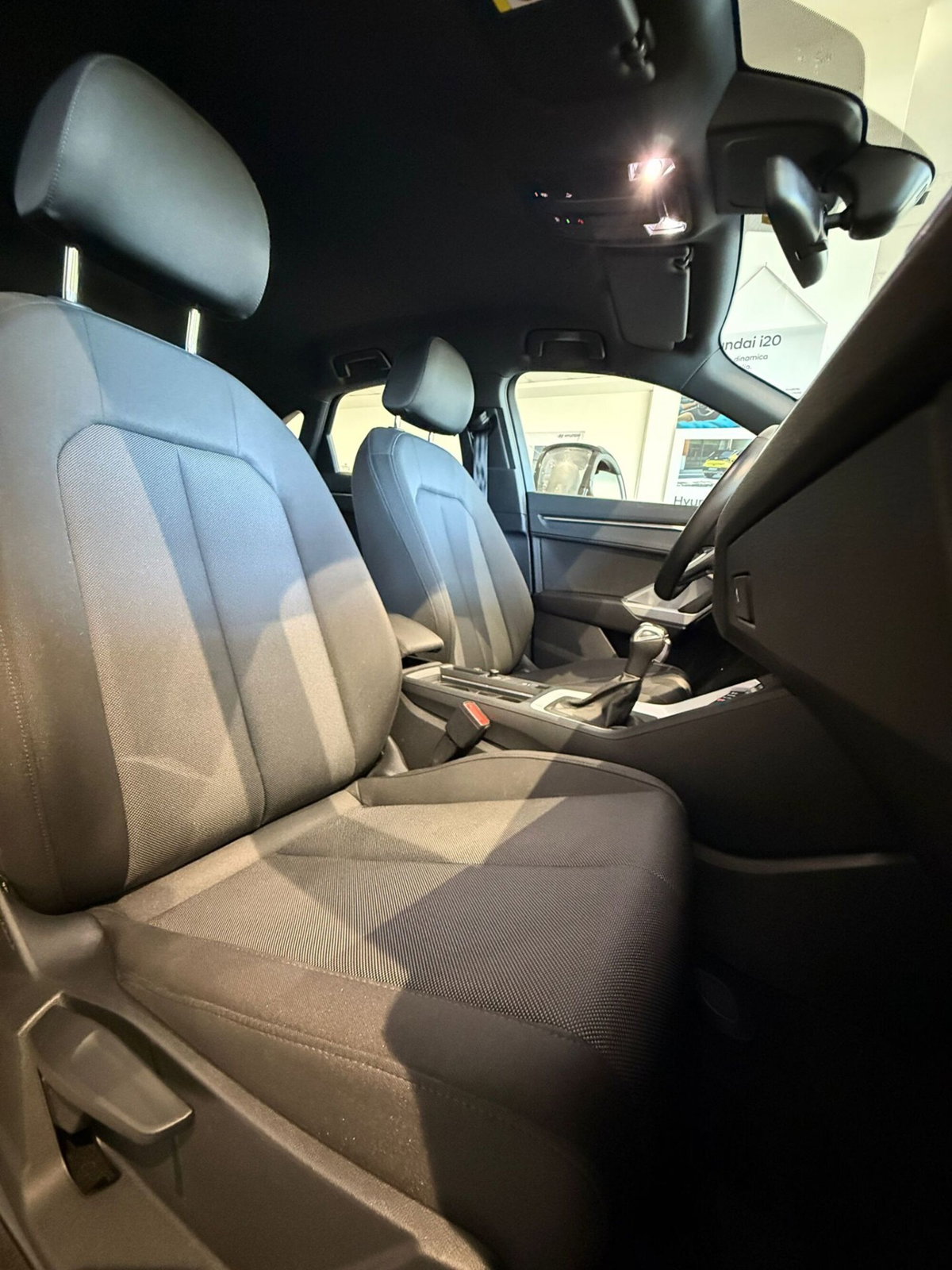 Audi Q3 Sportback 40 TDI quattro S tronic Business Plus (11)