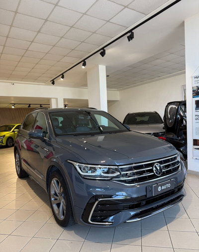 Volkswagen Tiguan 2.0 TDI 150 CV SCR DSG 4MOTION R-Line (3)