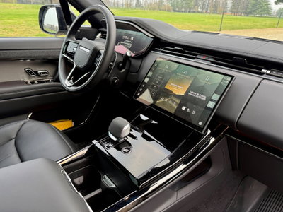 Land Rover Range Rover Sport 3.0 i6 phev Dynamic HSE awd 460cv auto (13)