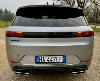 Land Rover Range Rover Sport 3.0 i6 phev Dynamic HSE awd 460cv auto (8)
