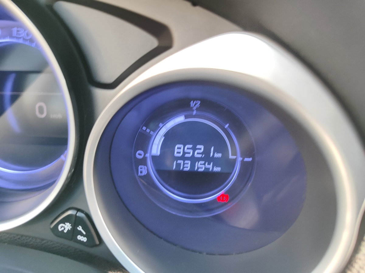 Ds DS 4 DS4 1.5 bluehdi Rivoli 130cv auto (15)