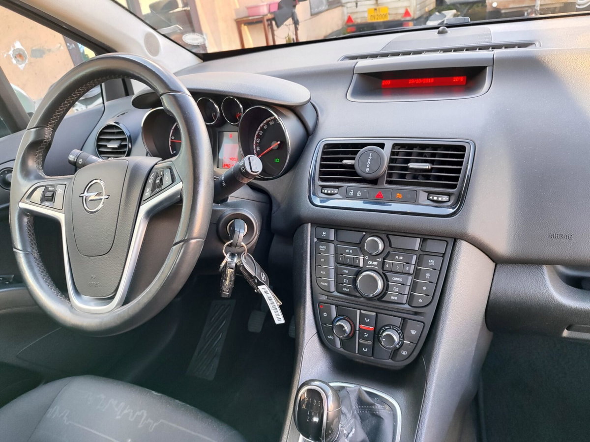 Opel Meriva 1.7 CDTI 110CV Elective (14)