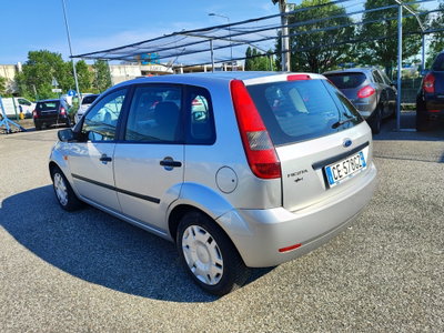 Ford Fiesta 1.2 16V 5p. Zetec (4)