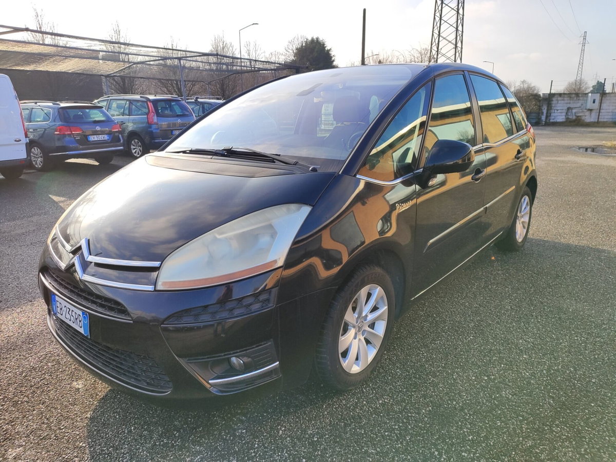 Citroen C4 Picasso 1.6 HDi 110 FAP Style (2)