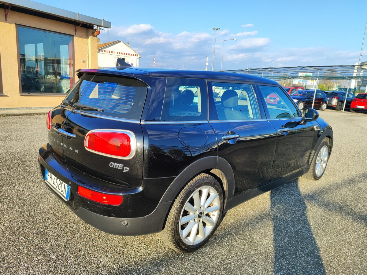 MINI Mini Clubman 1.5 One D Essential Clubman (6)