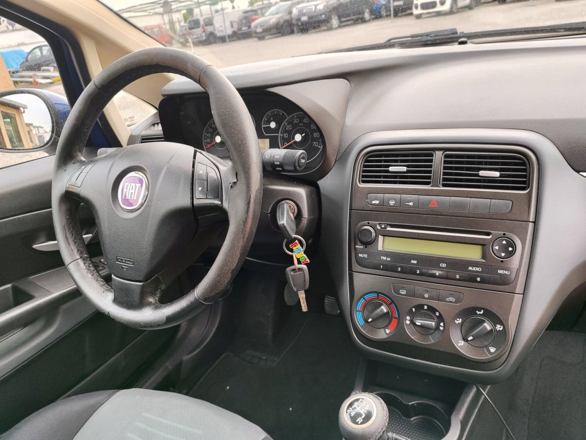 Fiat Grande Punto 1.2 5 porte Active (14)