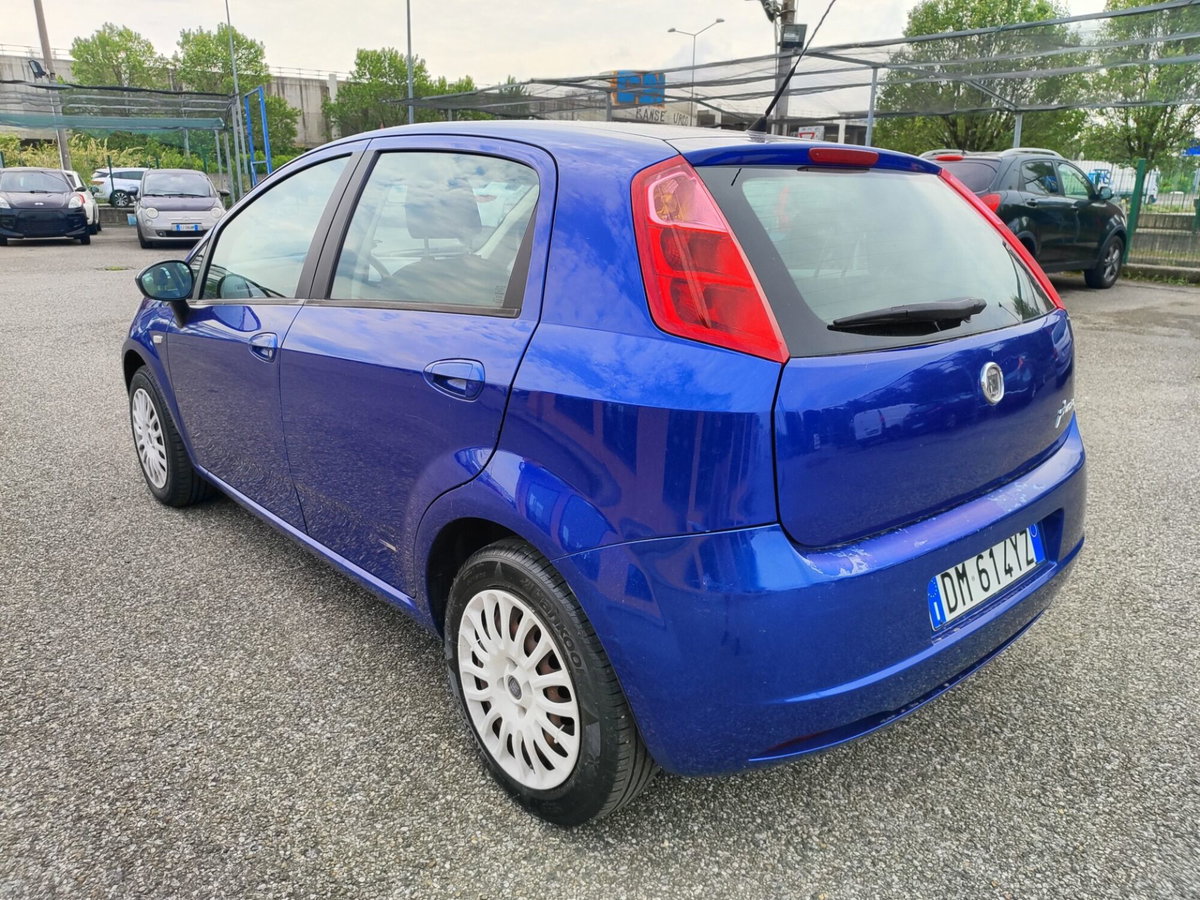 Fiat Grande Punto 1.2 5 porte Active (4)