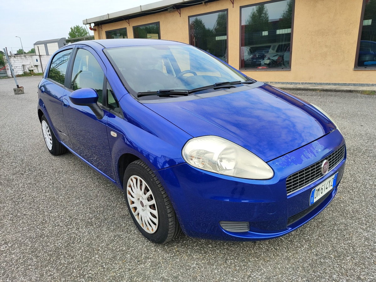 Fiat Grande Punto 1.2 5 porte Active (8)