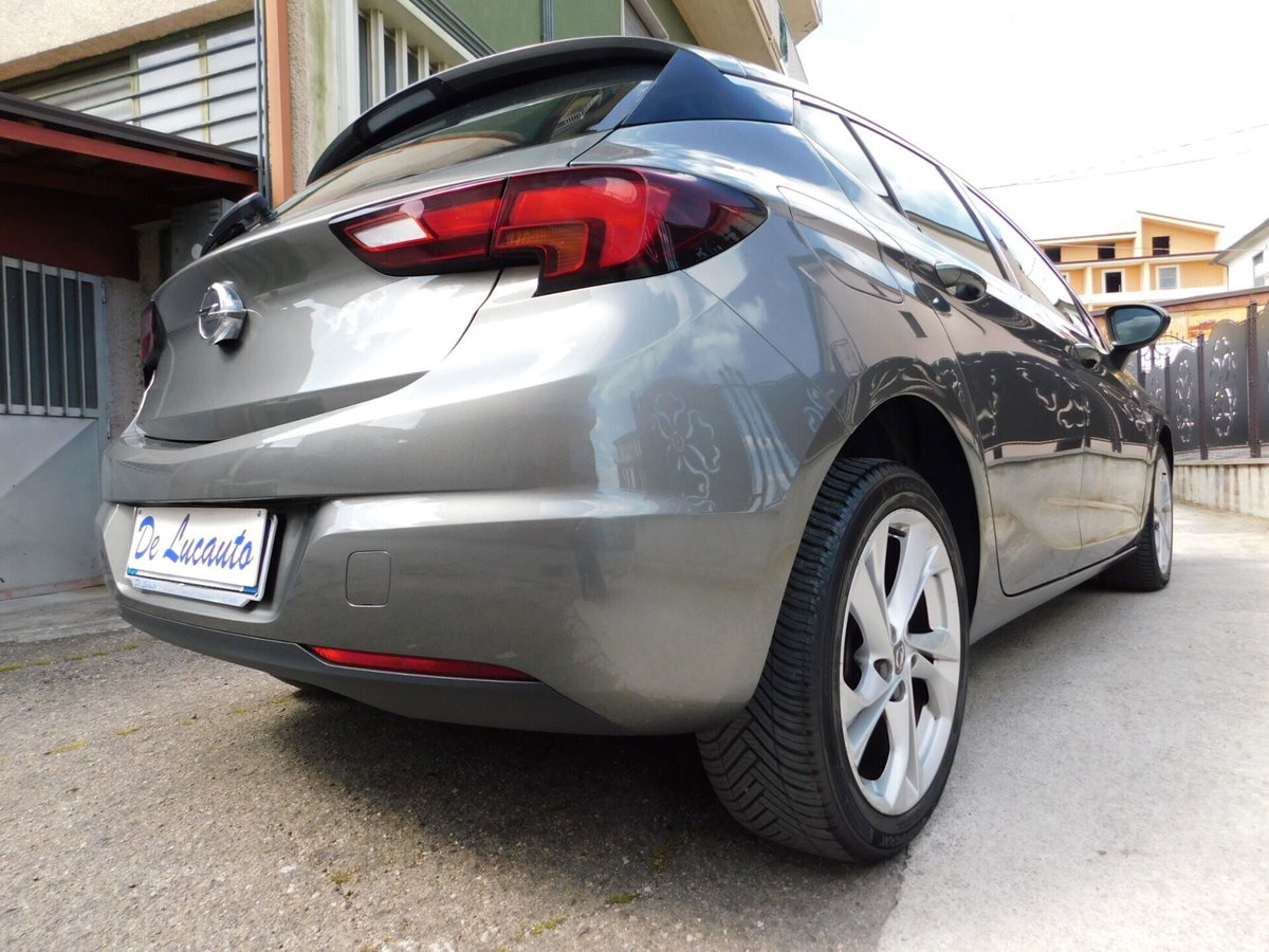 Opel Astra 1.5 CDTI 122 CV S&S 5 porte 2020 (5)