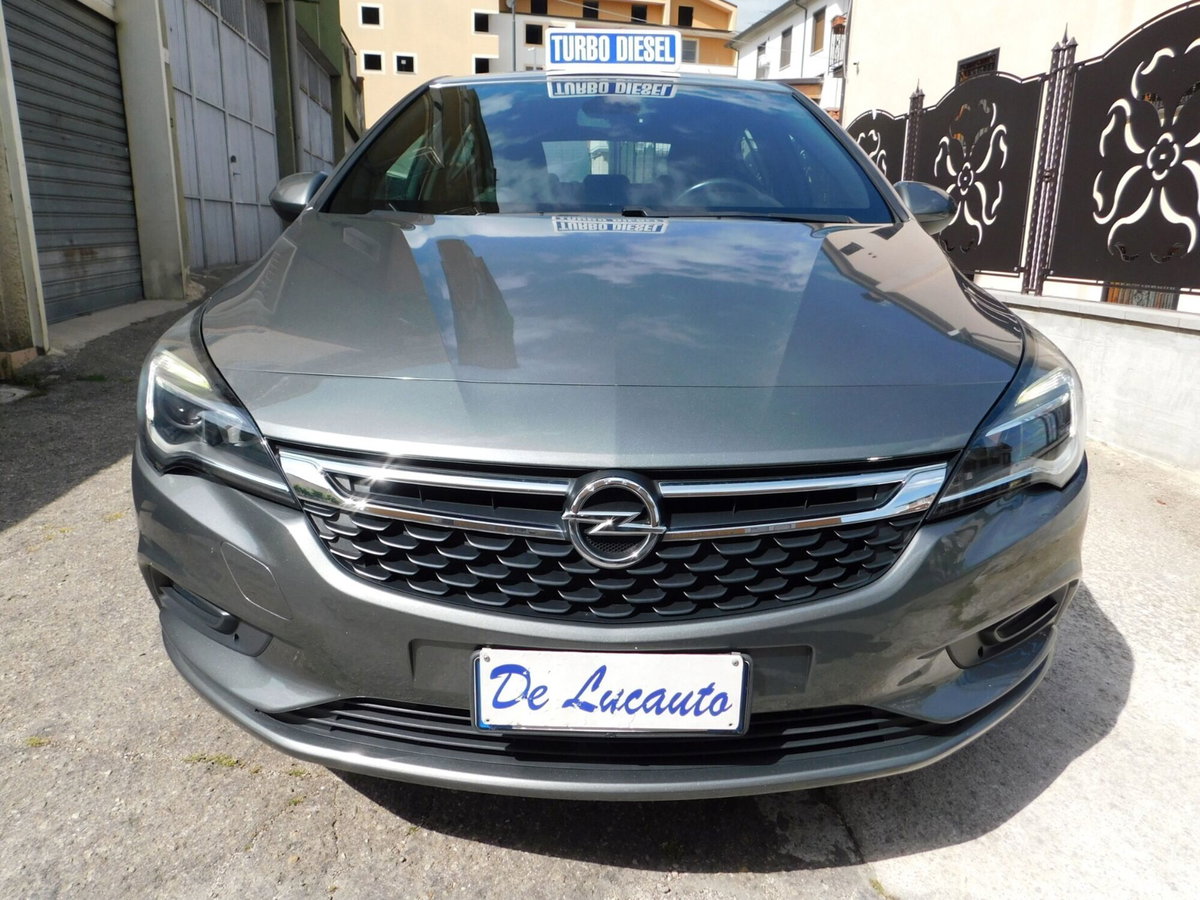 Opel Astra 1.5 CDTI 122 CV S&S 5 porte 2020 (10)