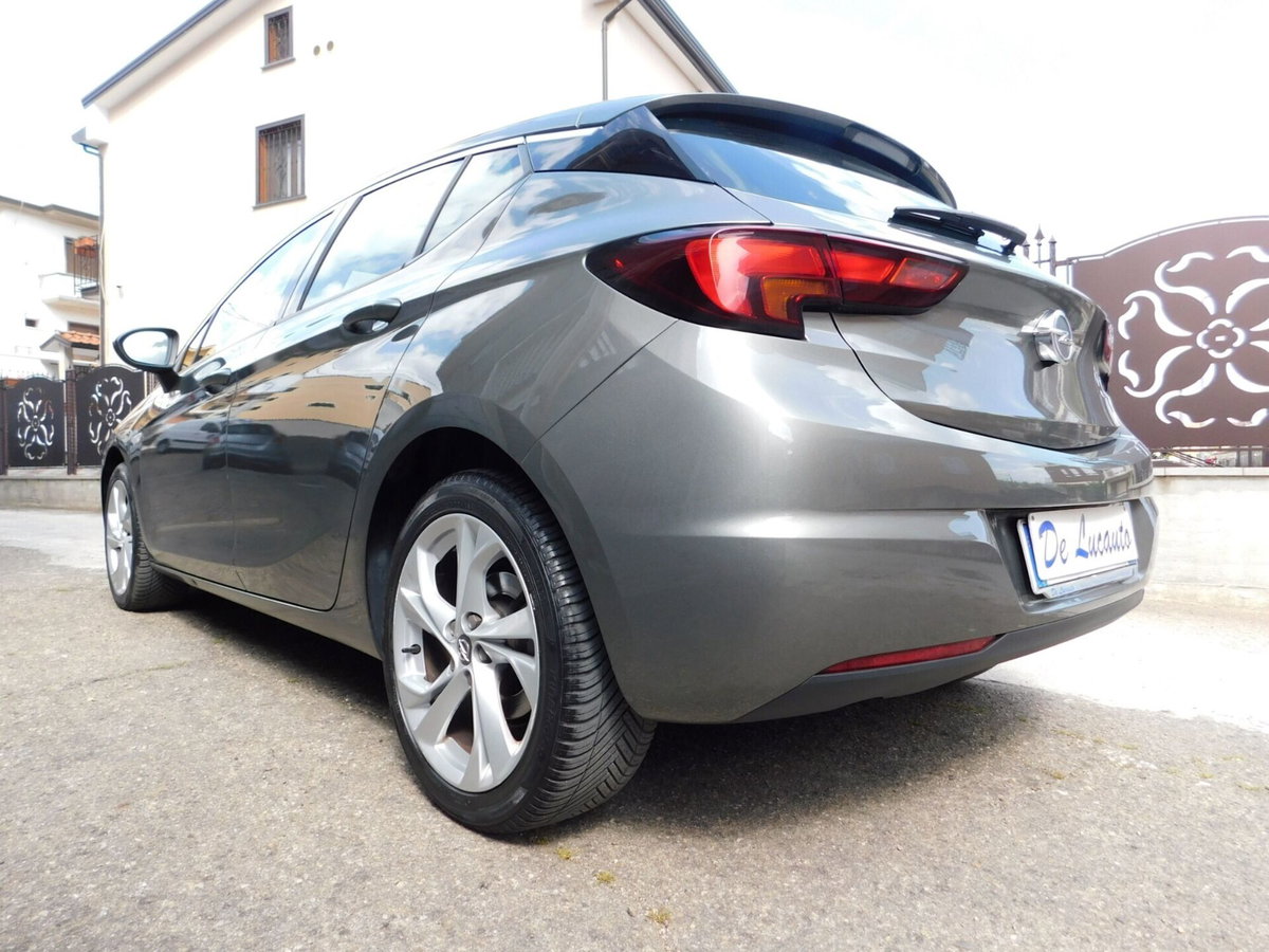 Opel Astra 1.5 CDTI 122 CV S&S 5 porte 2020 (7)