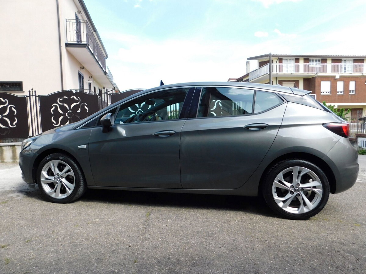 Opel Astra 1.5 CDTI 122 CV S&S 5 porte 2020 (9)