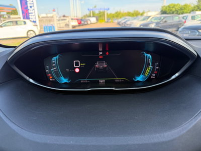 Peugeot 3008 Hybrid 225 e-EAT8 Allure (13)