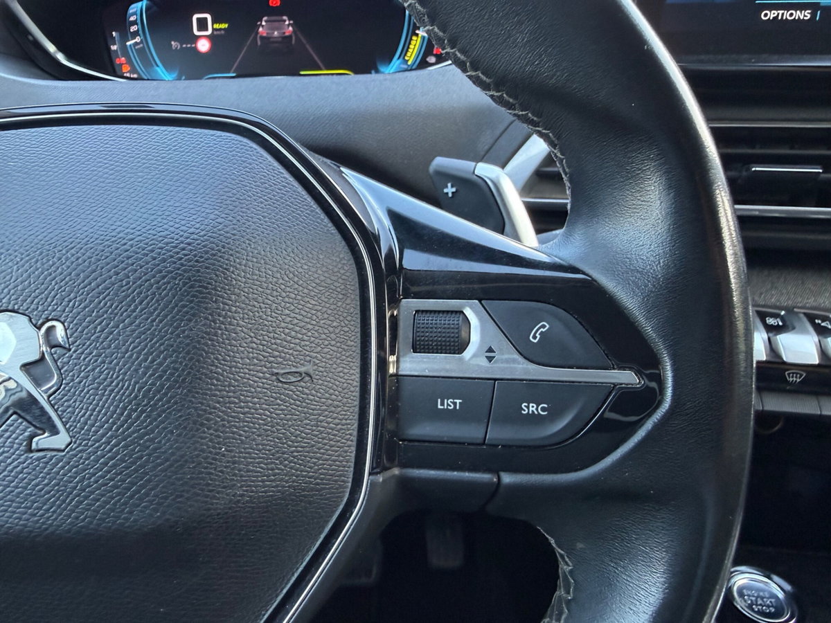 Peugeot 3008 Hybrid 225 e-EAT8 Allure (15)