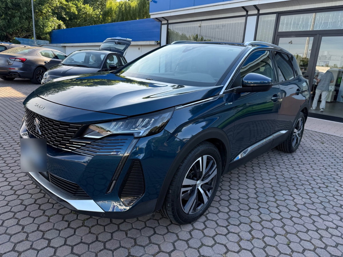 Peugeot 3008 Hybrid 225 e-EAT8 Allure (3)