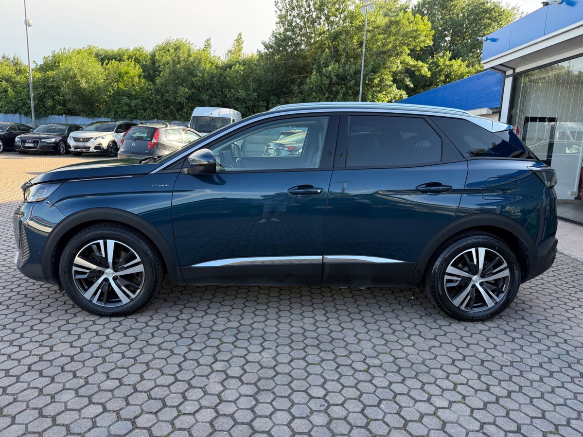 Peugeot 3008 Hybrid 225 e-EAT8 Allure (4)