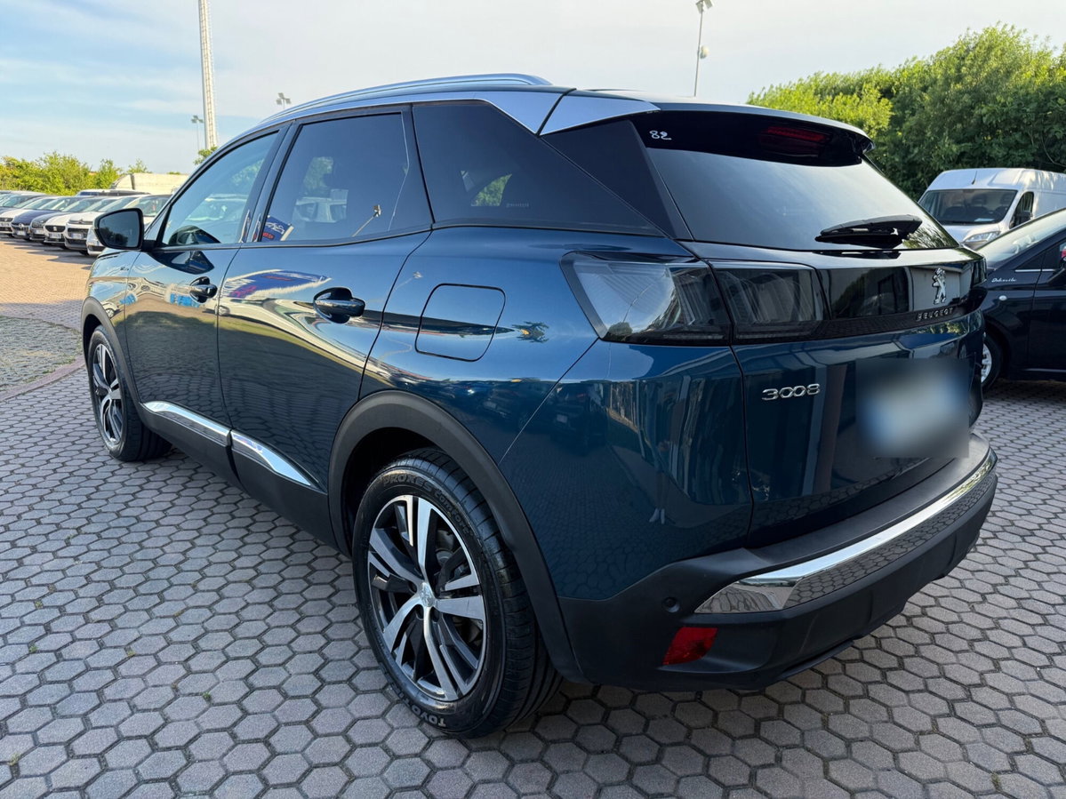 Peugeot 3008 Hybrid 225 e-EAT8 Allure (7)