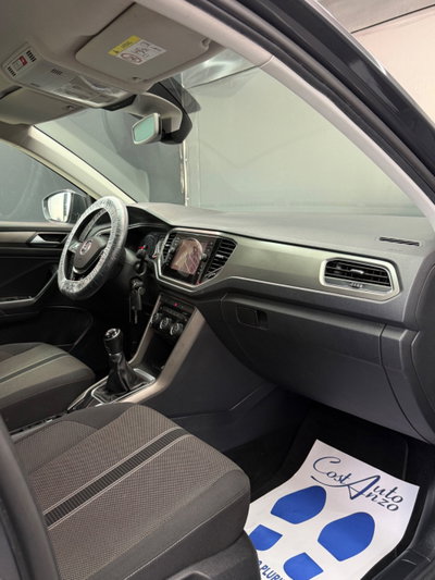 Volkswagen T-Roc 1.6 TDI SCR Advanced BlueMotion Technology (10)