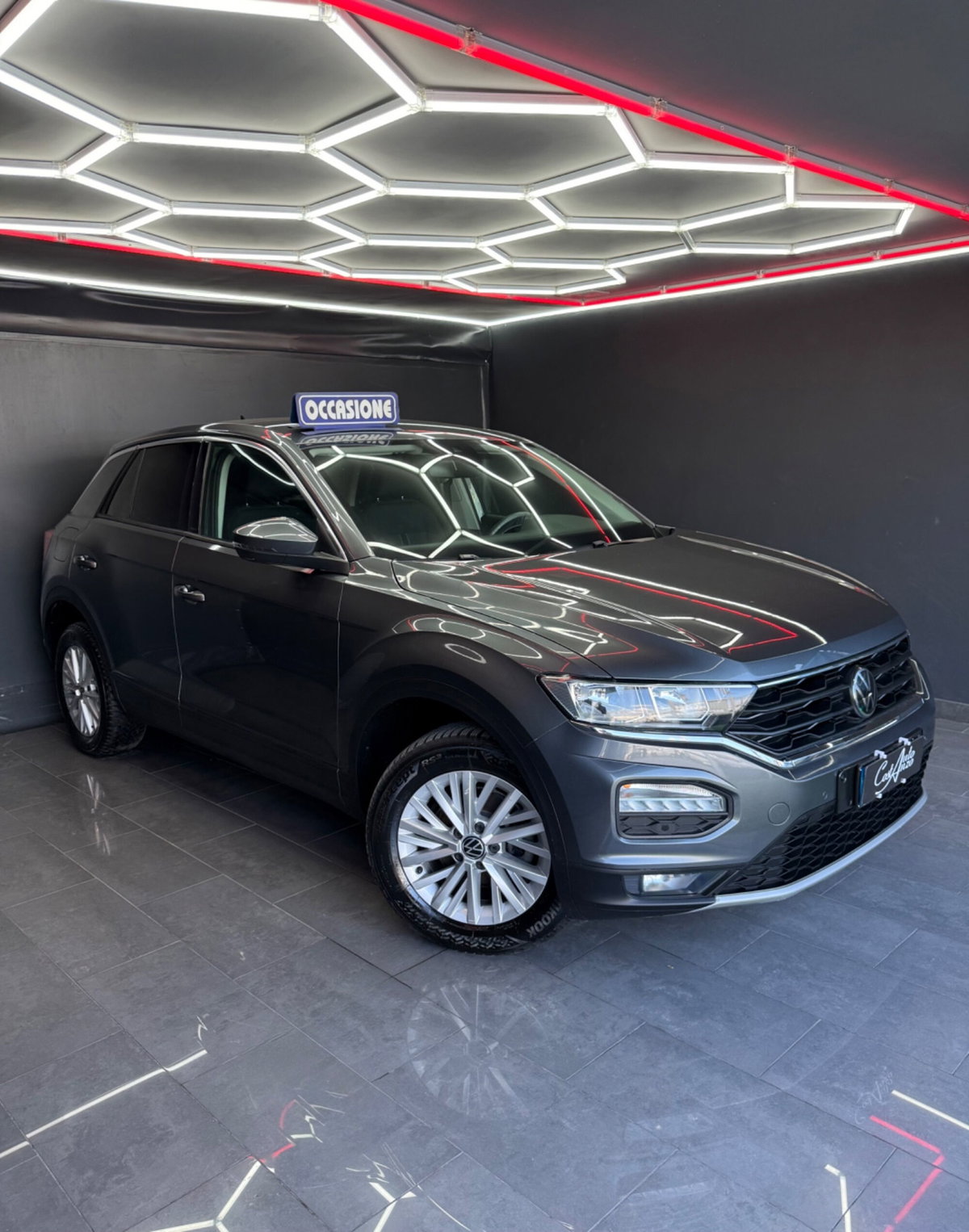 Volkswagen T-Roc 1.6 TDI SCR Advanced BlueMotion Technology (2)
