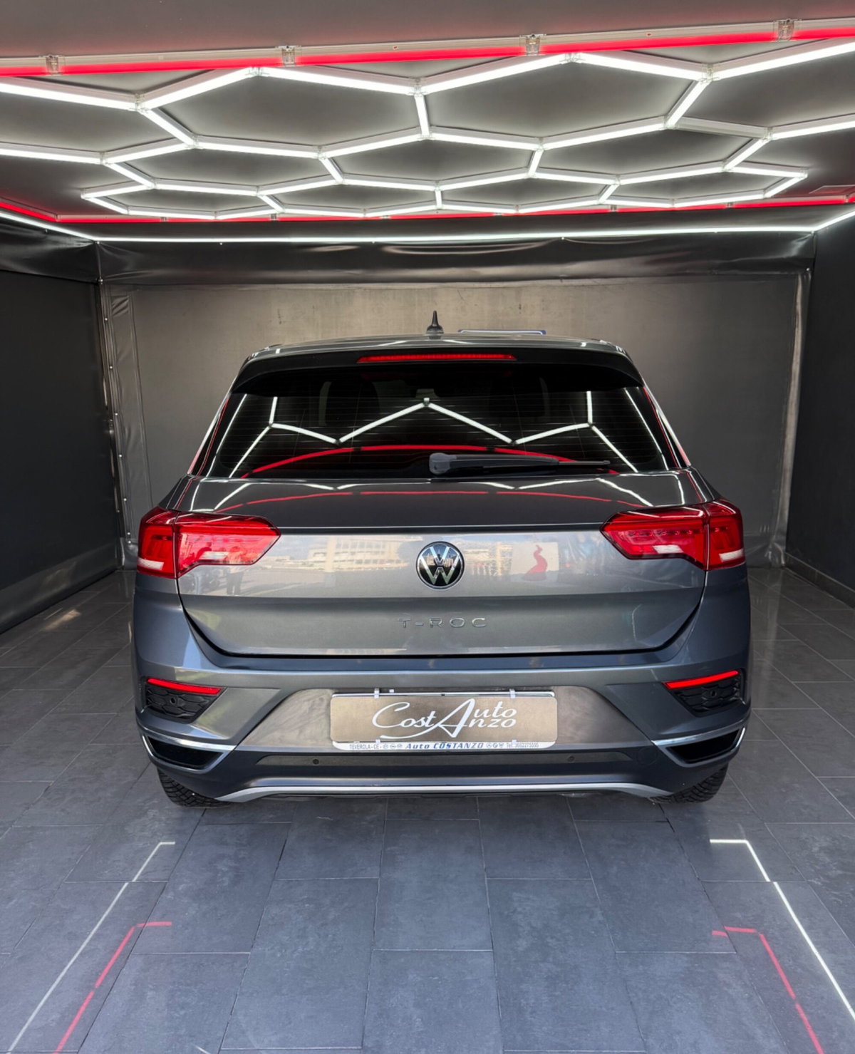 Volkswagen T-Roc 1.6 TDI SCR Advanced BlueMotion Technology (6)