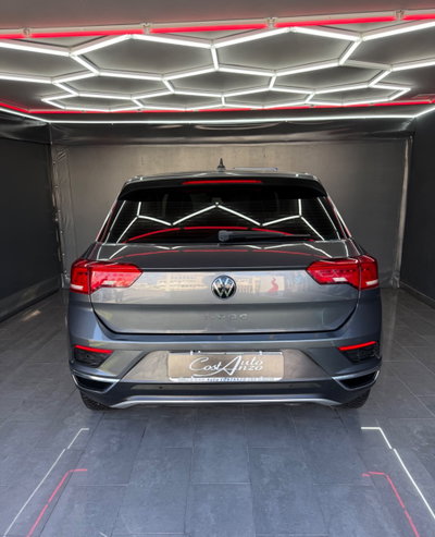Volkswagen T-Roc 1.6 TDI SCR Advanced BlueMotion Technology (6)