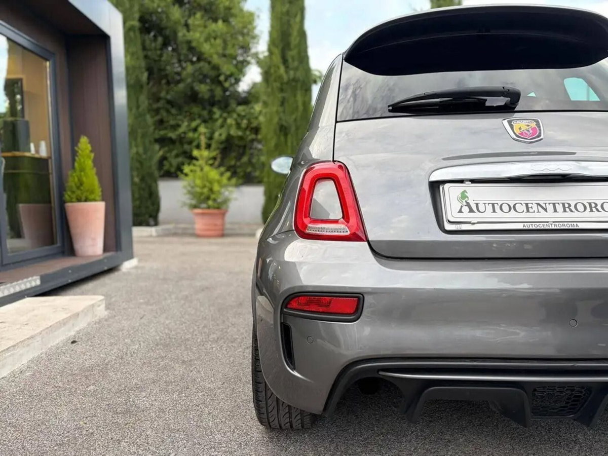 Abarth 595 595 1.4 Turbo T-Jet 165 CV Turismo (7)