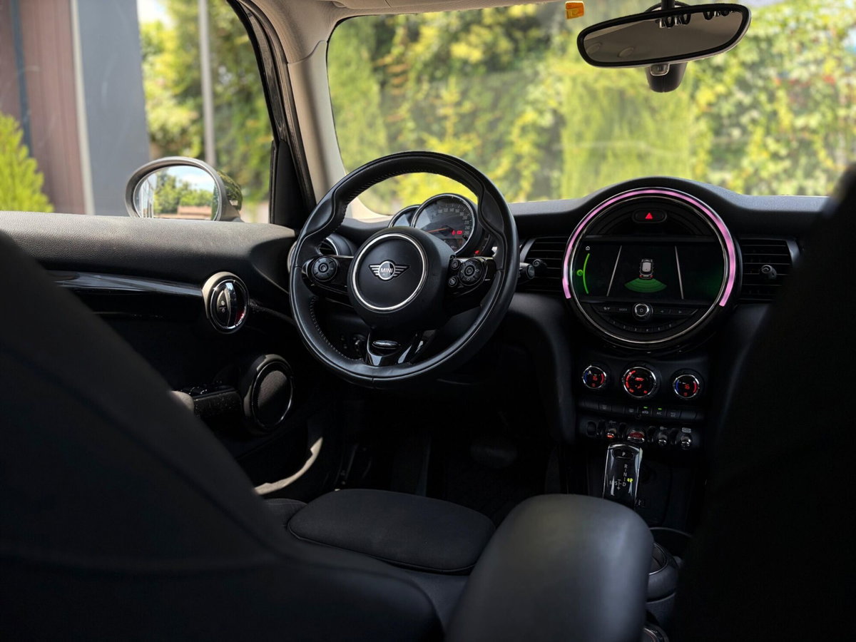 MINI Mini 1.5 Cooper Resolute (8)