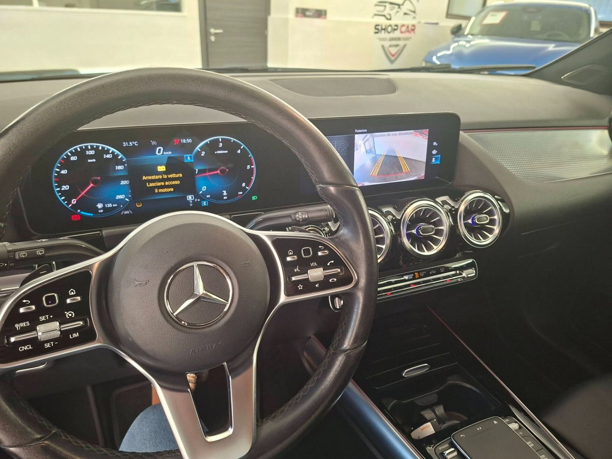 Mercedes-Benz GLA SUV 200 d Automatic Sport Plus (16)