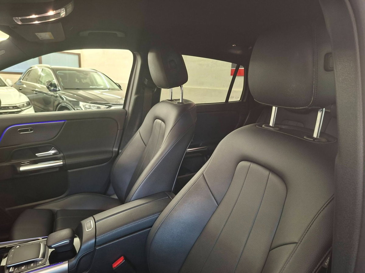 Mercedes-Benz GLA SUV 200 d Automatic Sport Plus (2)