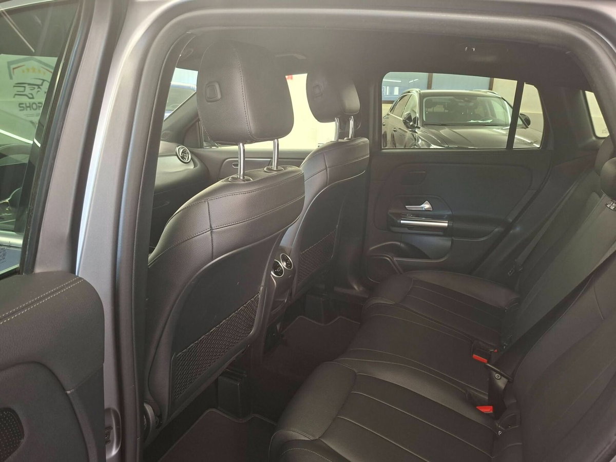 Mercedes-Benz GLA SUV 200 d Automatic Sport Plus (8)