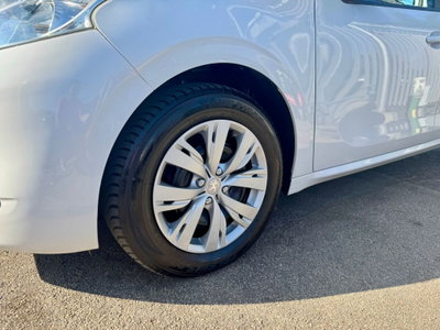 Peugeot 208 VTi 82 CV 5 porte Allure (20)