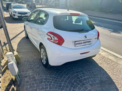 Peugeot 208 VTi 82 CV 5 porte Allure (6)