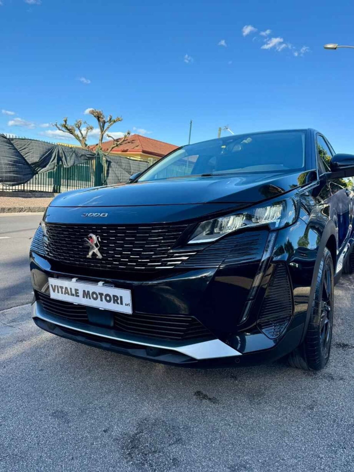 Peugeot 3008 BlueHDi 130 S&S EAT8 GT Pack (4)